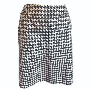 Michael Kors, size 6, stretchy pencil, skirt,  black & white houndstooth